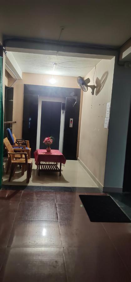 J J Residency Hotell Pondicherry Eksteriør bilde