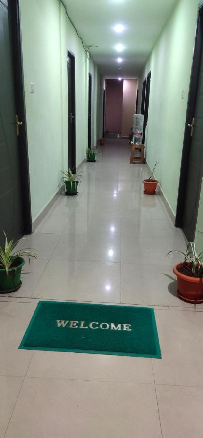 J J Residency Hotell Pondicherry Eksteriør bilde