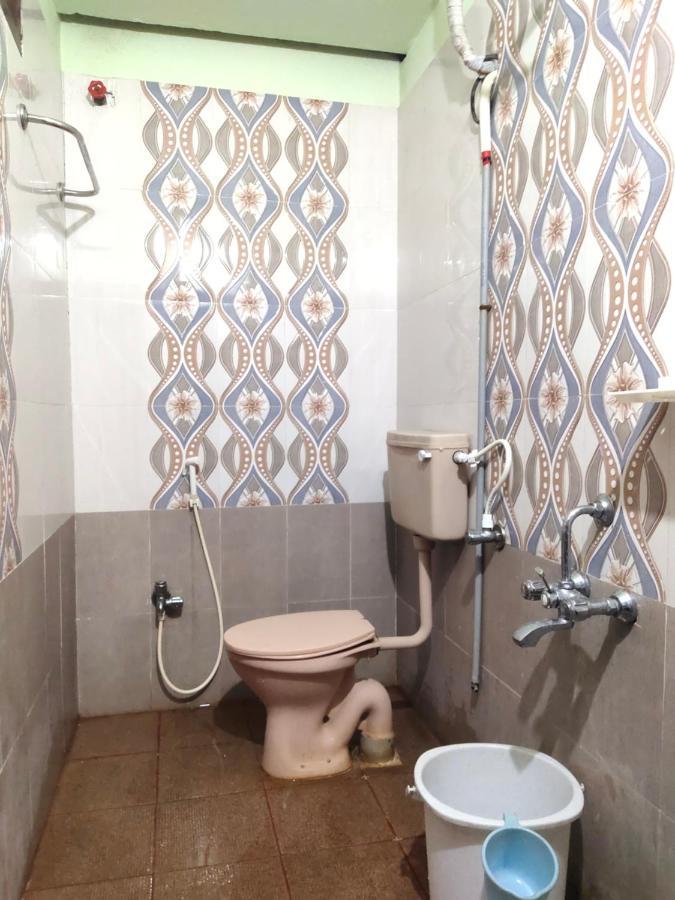 J J Residency Hotell Pondicherry Eksteriør bilde