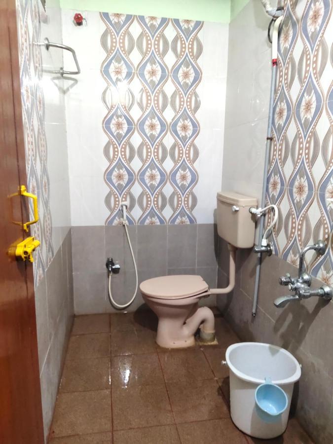 J J Residency Hotell Pondicherry Eksteriør bilde
