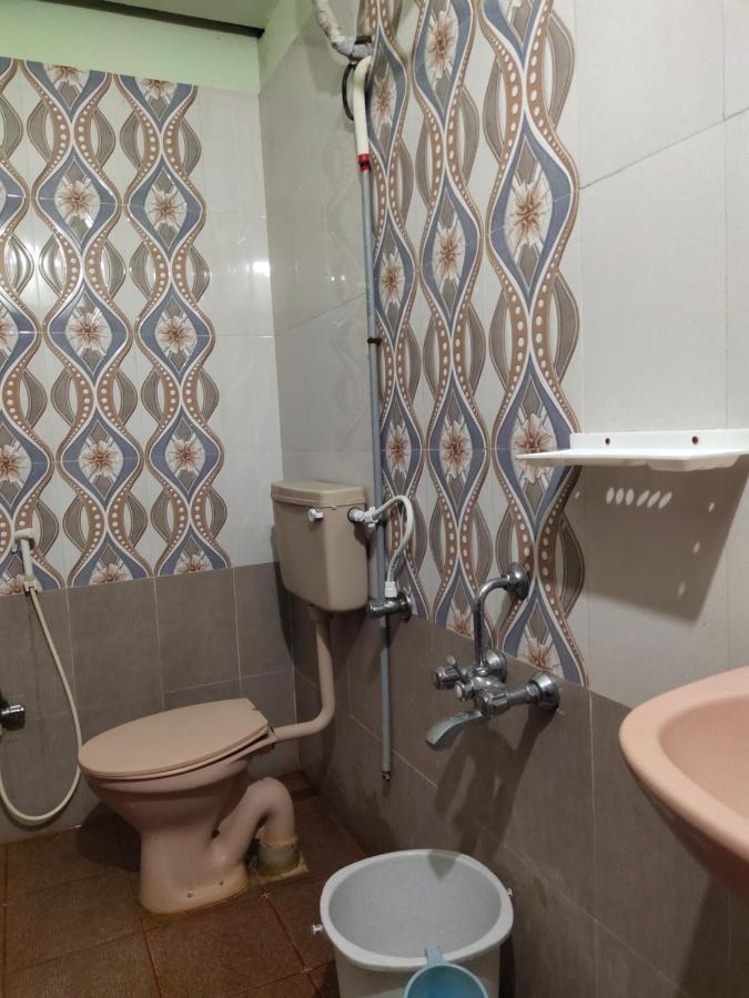 J J Residency Hotell Pondicherry Eksteriør bilde