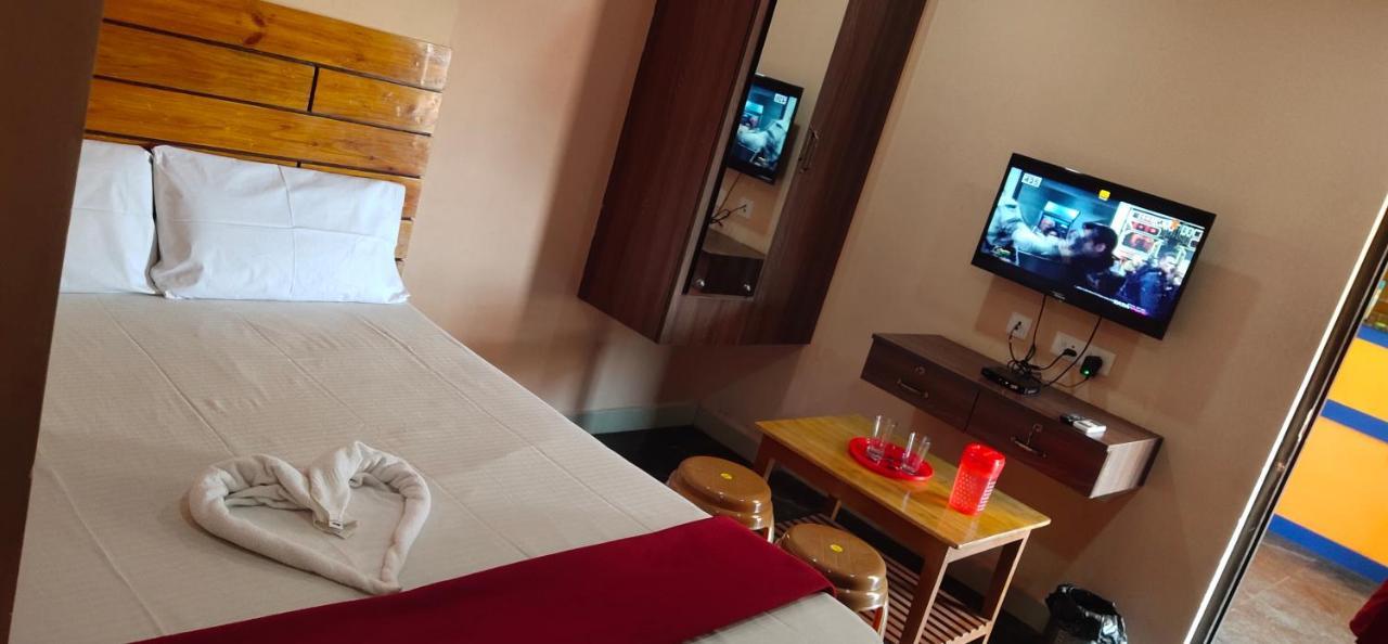 J J Residency Hotell Pondicherry Eksteriør bilde